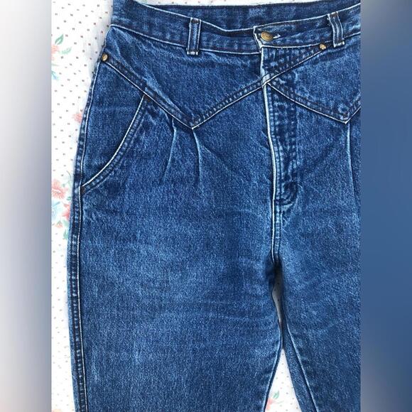 Vintage High Waisted Rocky Mountain Medium Blue Wash Denim Jeans - Picture 9 of 9